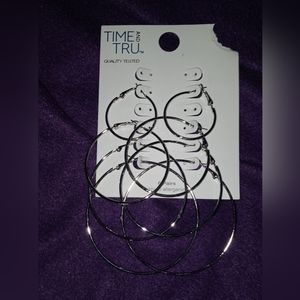 "Time and Tru" 4 Pairs of Women's Loop Earrings